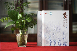 初三畢業(yè)相冊制作-畢業(yè)紀念冊扉頁(yè)卷首語(yǔ)怎么寫(xiě)