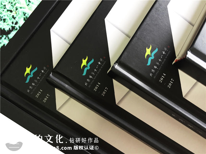 畢業(yè)相冊排版-高中學(xué)生畢業(yè)雜志相冊設計-北京十八中紀念畫(huà)冊制作
