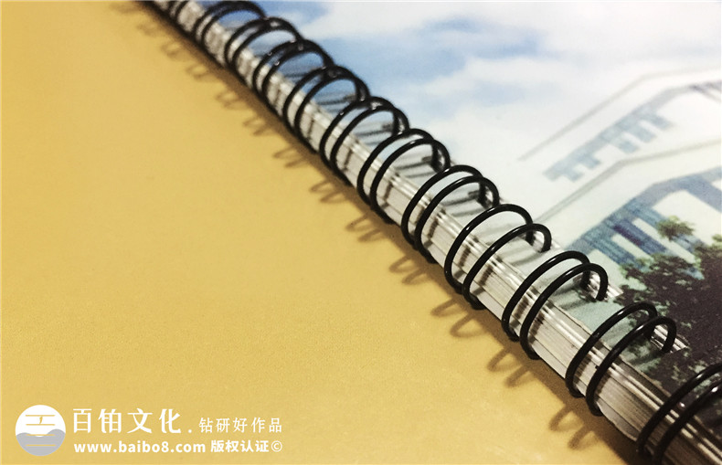 怎么防止紀念冊?xún)软?yè)脫落