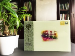 畢業(yè)十周年同學(xué)聚會(huì )紀念冊做成水晶相冊好看么?歐美風(fēng)格同學(xué)錄案例