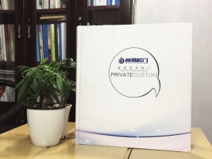 尚羽名門(mén)門(mén)業(yè)宣傳畫(huà)冊設計-木門(mén)畫(huà)冊制作公司