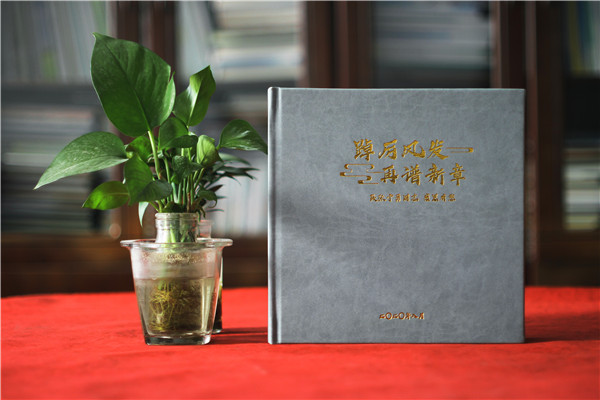 房管局長(cháng)離崗調任工作紀念冊-領(lǐng)導調研工作照片沖洗成相冊