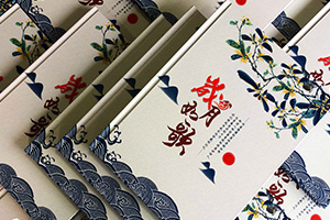 同學(xué)相聚紀念冊設計 由專(zhuān)業(yè)相冊制作公司提升聚會(huì )相冊制作質(zhì)量！
