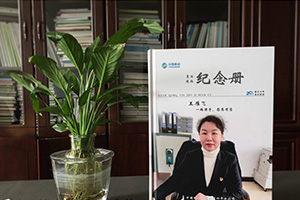 完成退休紀念冊制作 讓時(shí)間慢下來(lái)！